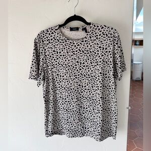 Theory Clean Triangle-print Tee Abstract Top- size large
